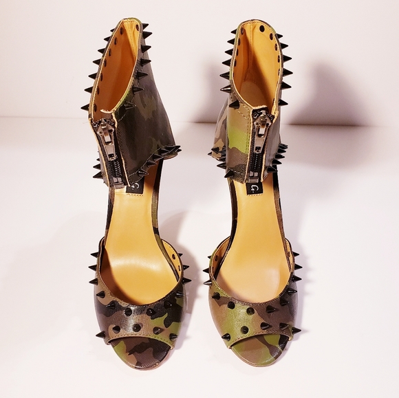 Alejandra G Beccar Camo Leather Studded Heels - Picture 2 of 8